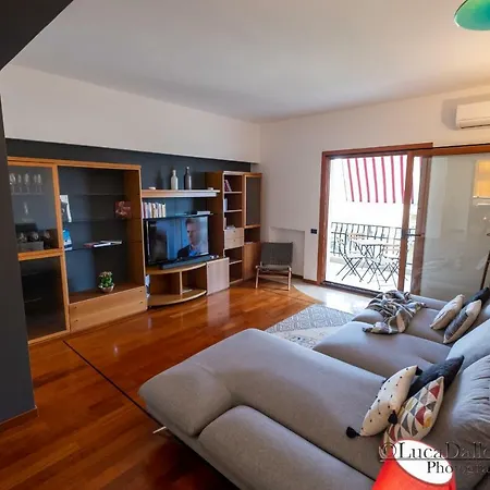 A Casa Di Nico * קליארי