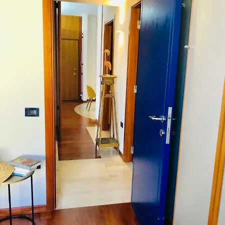 דירה A Casa Di Nico